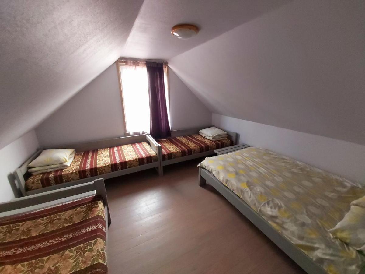 Guest House Podnieki Ventspils Exterior foto